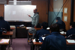 訓練を受ける教室の様子